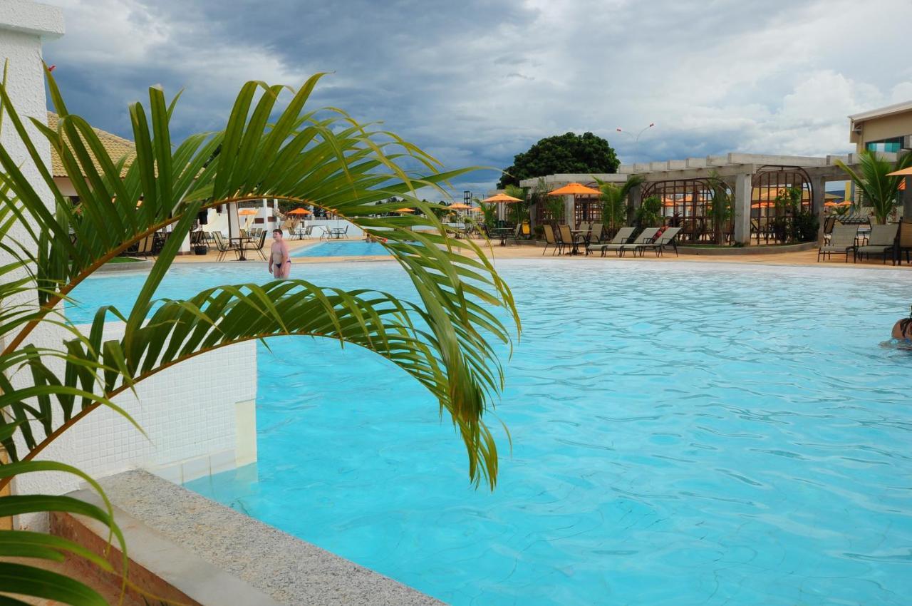 Lacqua Diroma Hotel Com Parque Aquatico 24 Horas Caldas Novas Buitenkant foto