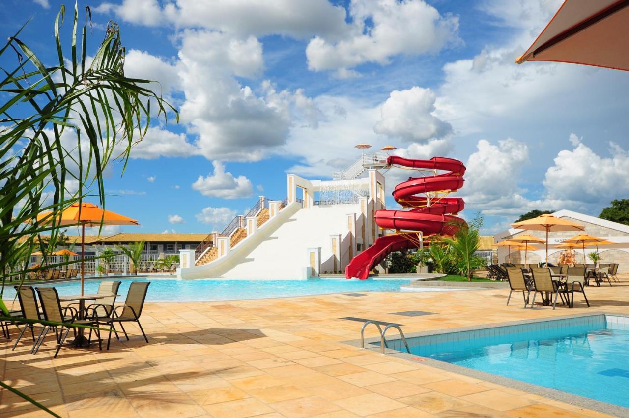 Lacqua Diroma Hotel Com Parque Aquatico 24 Horas Caldas Novas Buitenkant foto