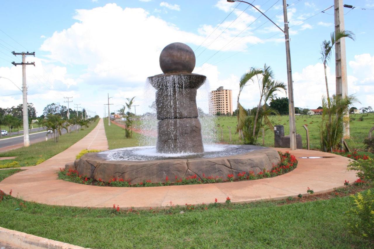 Lacqua Diroma Hotel Com Parque Aquatico 24 Horas Caldas Novas Buitenkant foto